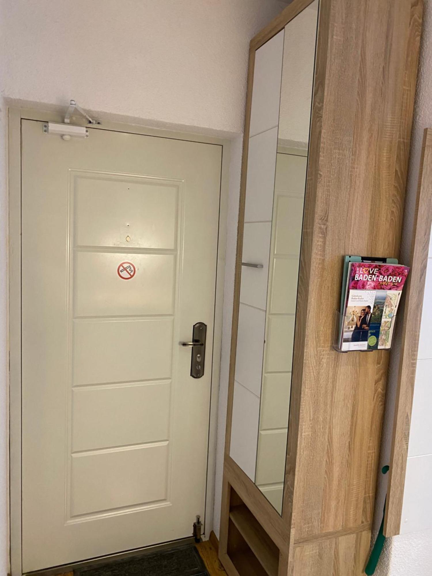 Modernes Studio Baden-Baden Ngoại thất bức ảnh