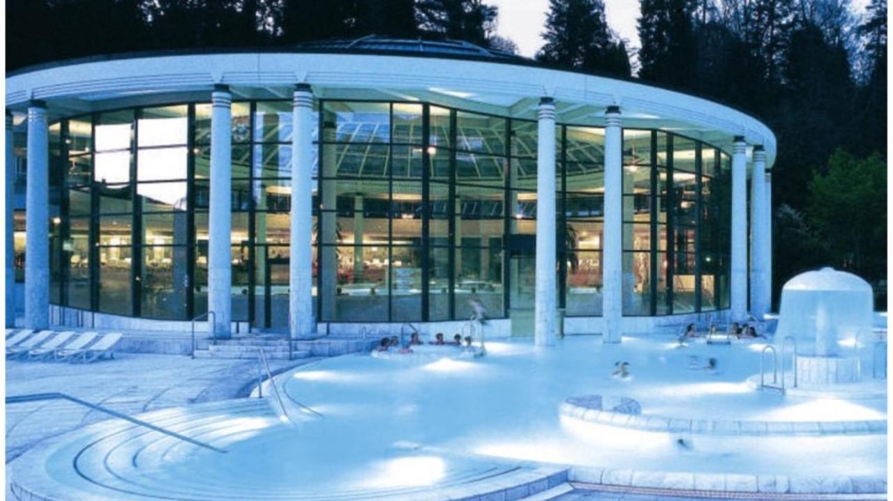Modernes Studio Baden-Baden Ngoại thất bức ảnh