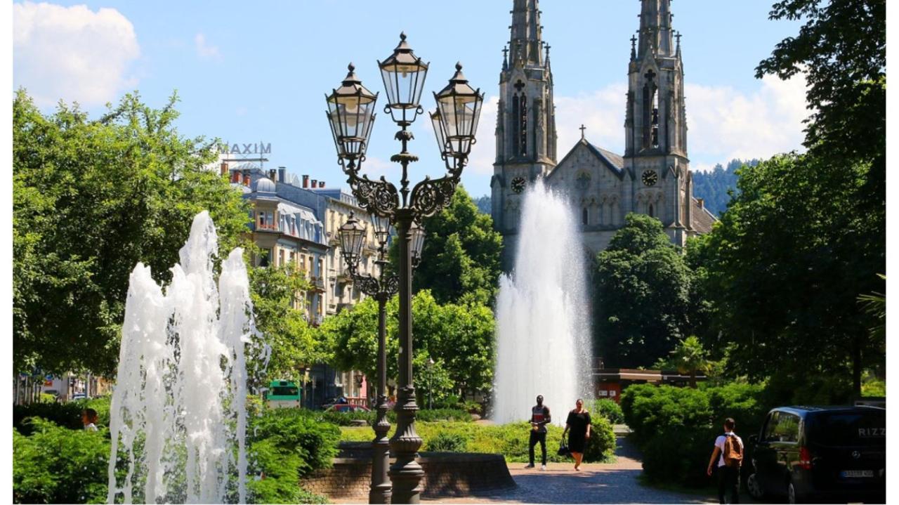 Modernes Studio Baden-Baden Ngoại thất bức ảnh
