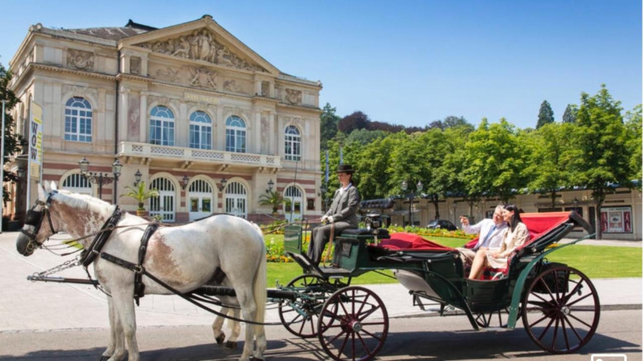 Modernes Studio Baden-Baden Ngoại thất bức ảnh