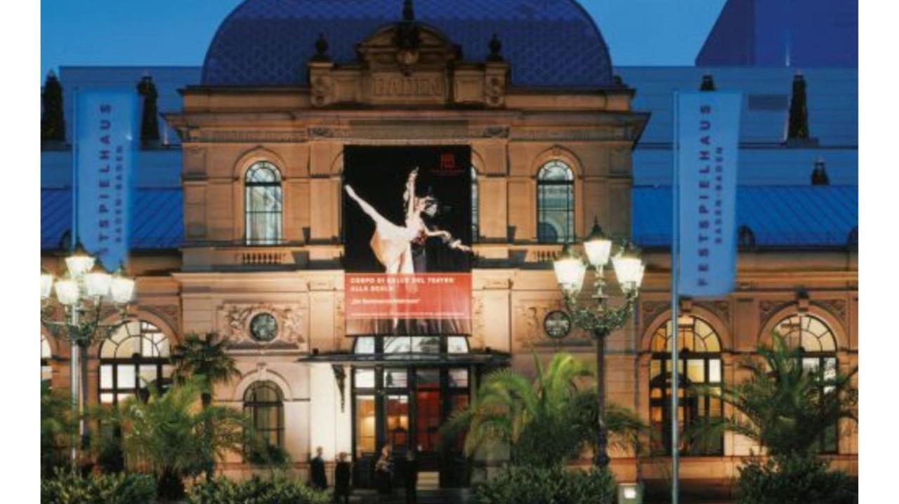 Modernes Studio Baden-Baden Ngoại thất bức ảnh